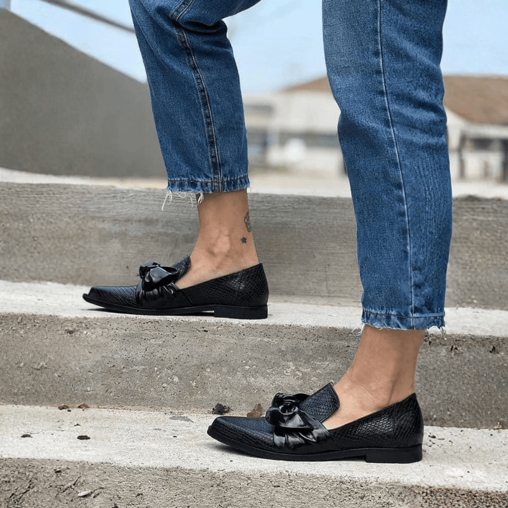 Sadie | Damen-Loafer mit Schleifenriemen und niedrigem Blockabsatz