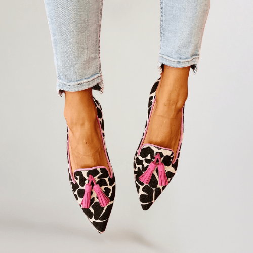 Kaia | Damen-Loafer zum Hineinschlüpfen mit spitzer Zehenpartie und Metalldetail