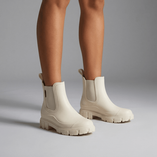 ITERPUB::cold-lorivane-16597393670493::01-hero_a_footwear