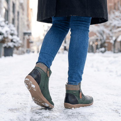 ITERPUB::cold-lorivane-16507831353693::02-hero_back_footwear