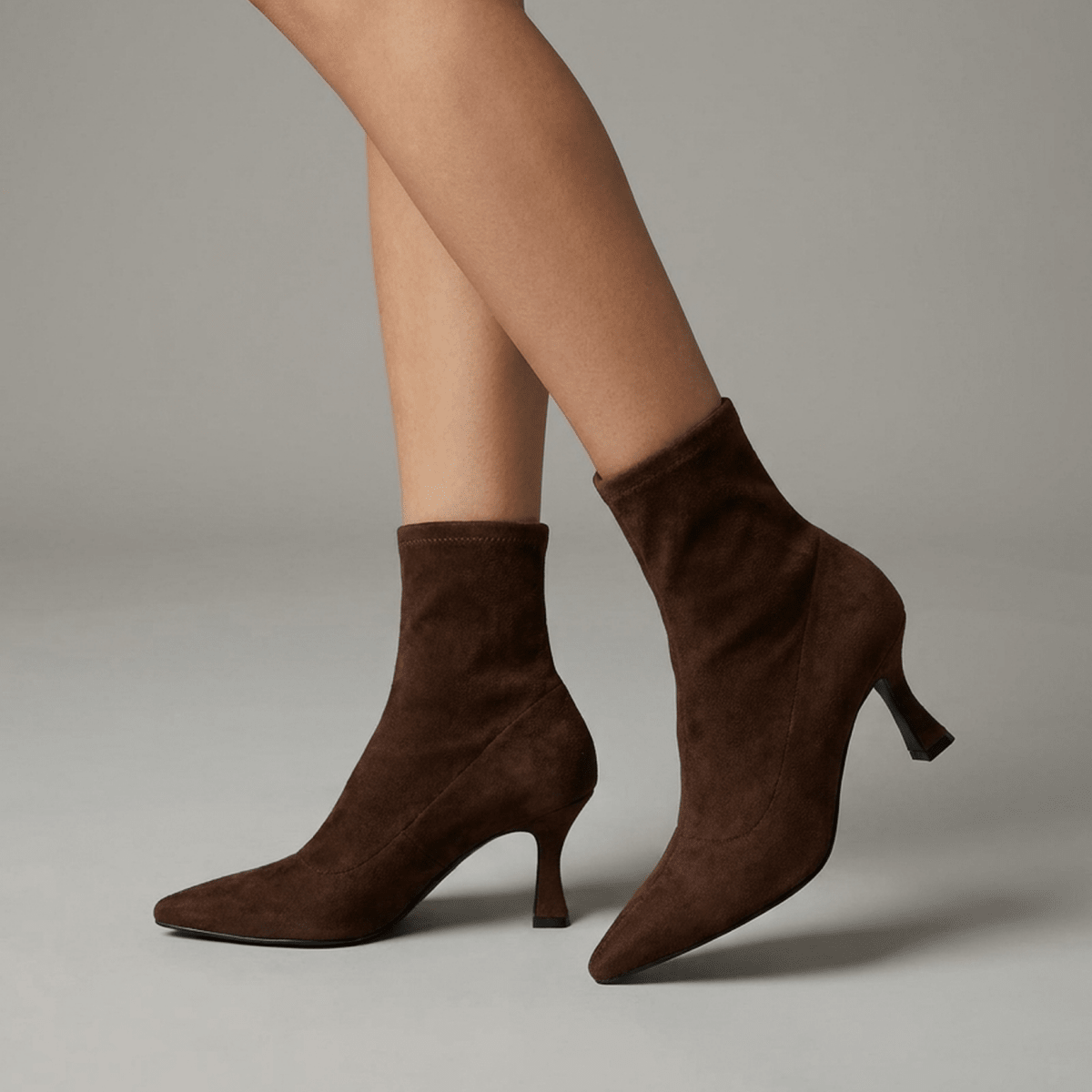 ITERPUB::cold-lorivane-16476534210909::03-side_footwear