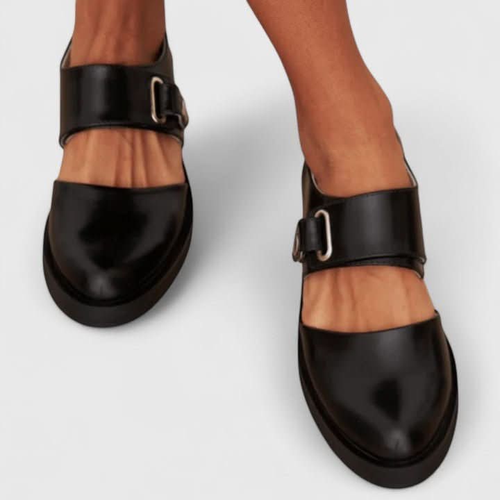 Mae | Damenschuhe mit Riemen und gepolsterter Innensohle