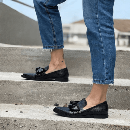 Sadie | Damen-Loafer mit Schleifenriemen und niedrigem Blockabsatz