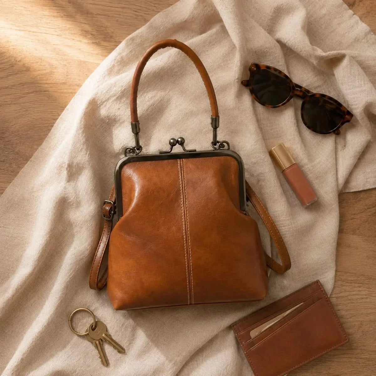Quinn | Women's Kiss Lock Crossbody Bag with Handles