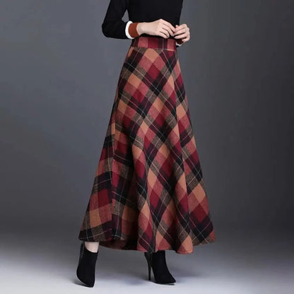 Nova | Women's Plaid High-Waisted Winter Skirt