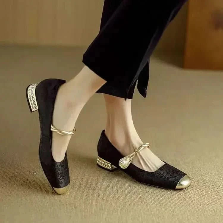 Blair | Bequeme Damenschuhe im Vintage-Stil mit Riemen