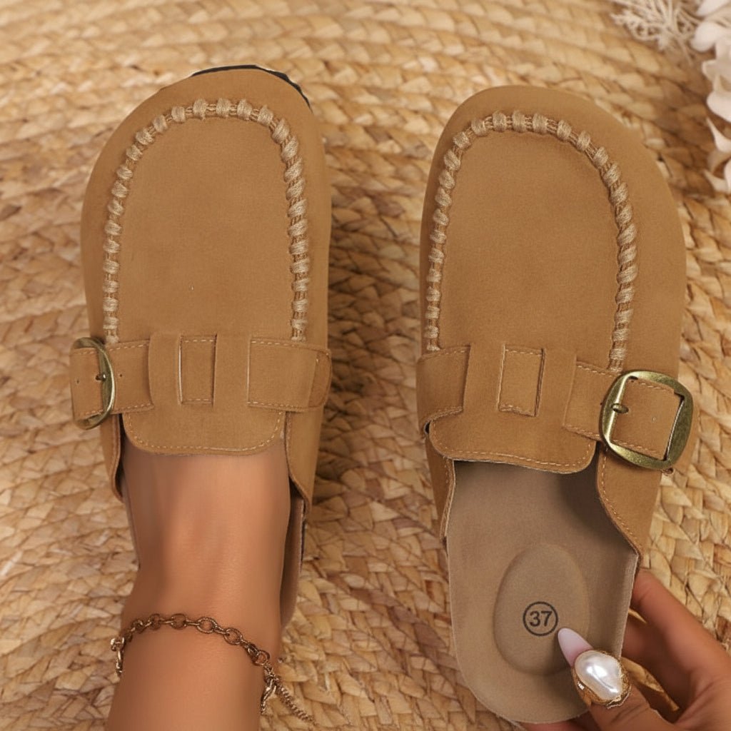 Gia | Damen-Mules zum Hineinschlüpfen mit Retro-Schnalle und flachem Absatz