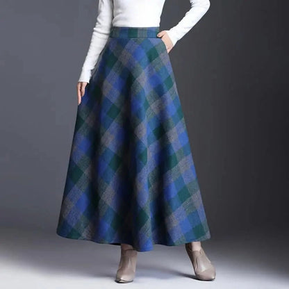 Nova | Women's Plaid High-Waisted Winter Skirt