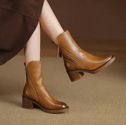 Quinn | Women's Block Heel Zip Ankle Boots