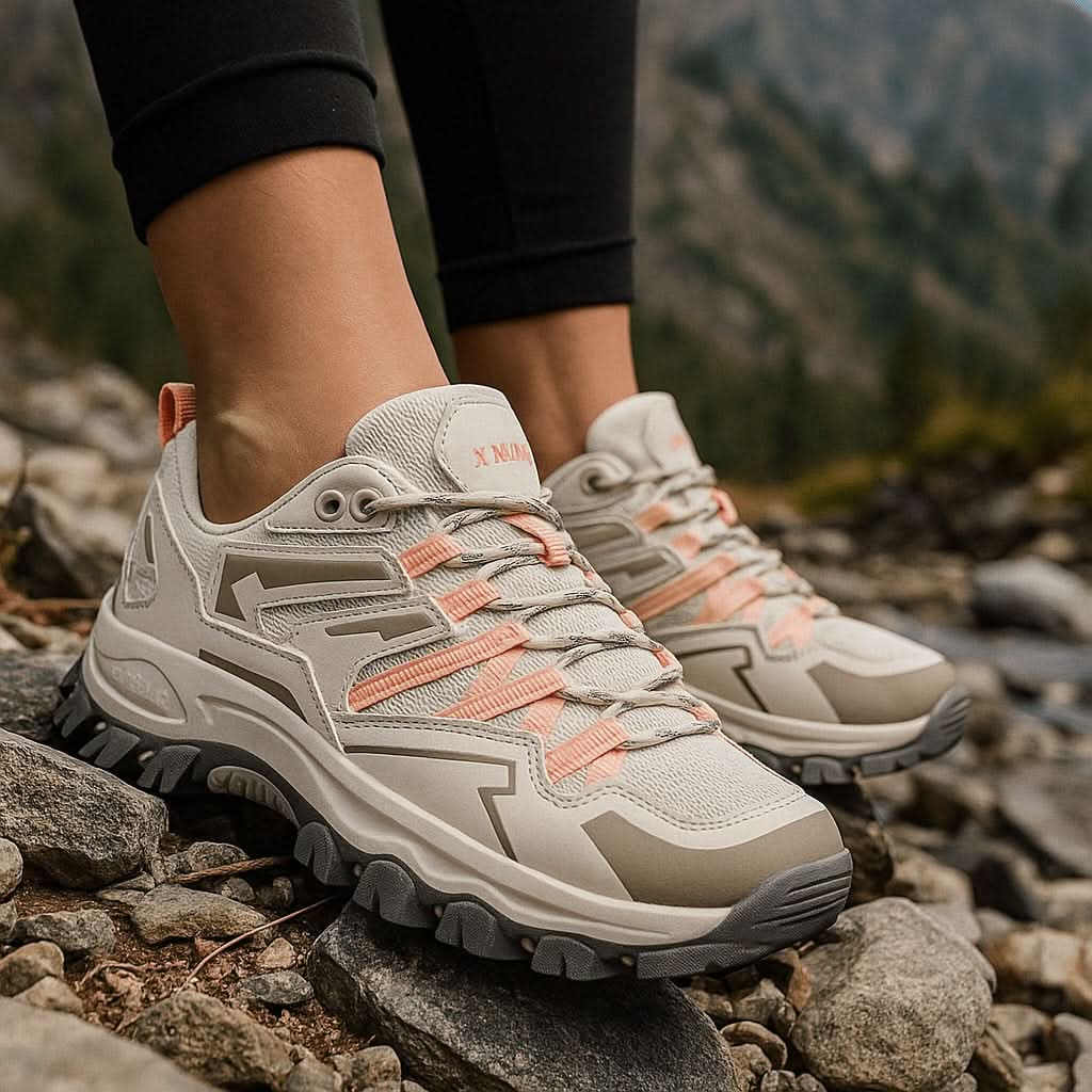 Savana | Women's Breathable Trekking Shoes
