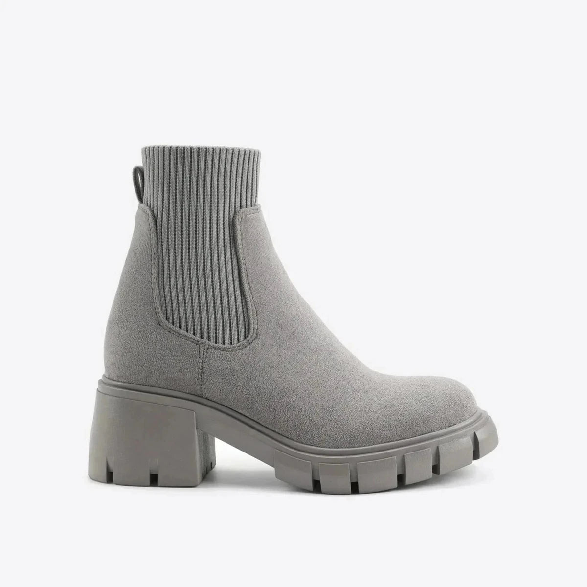 Nova | Women's Classic Chelsea Ankle Boots