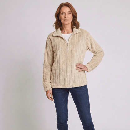 Lola | Gerippter Strickpullover mit Viertelreißverschluss für Damen