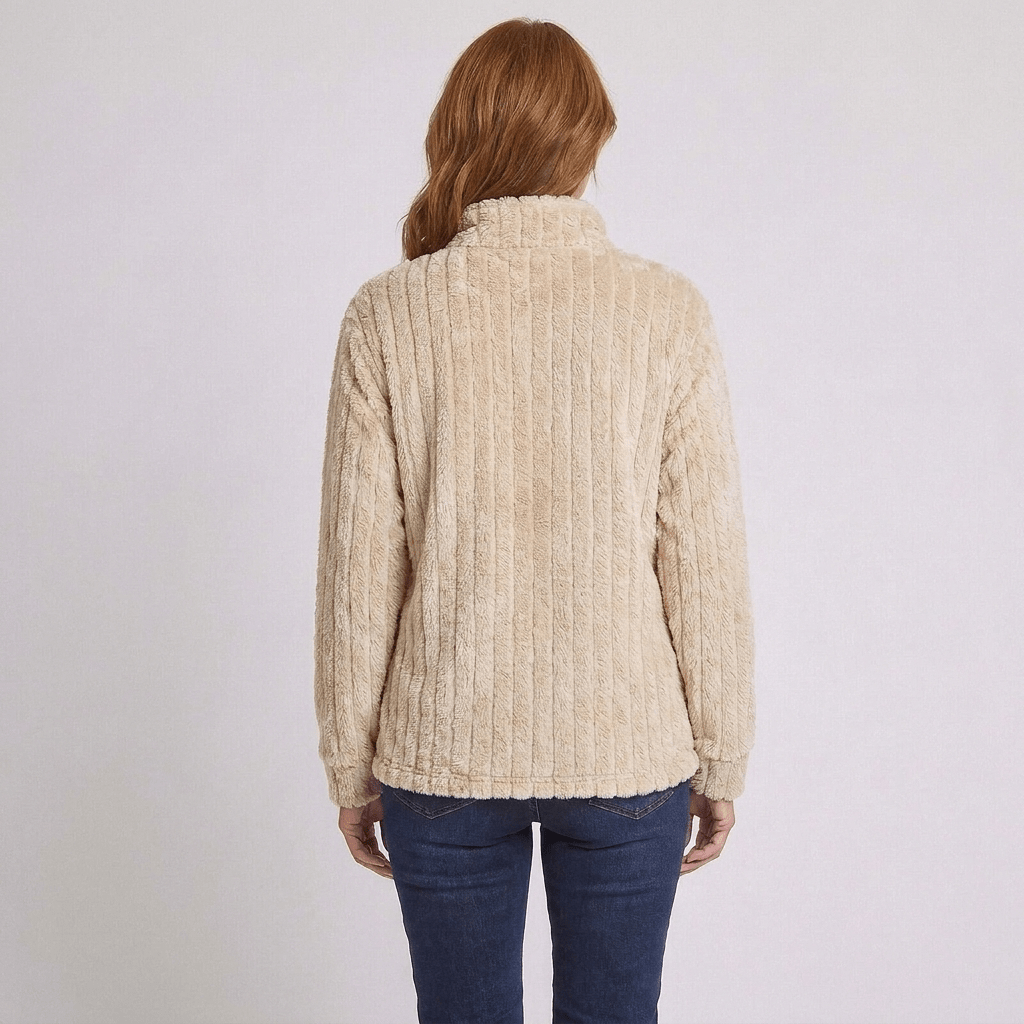 Lola | Gerippter Strickpullover mit Viertelreißverschluss für Damen