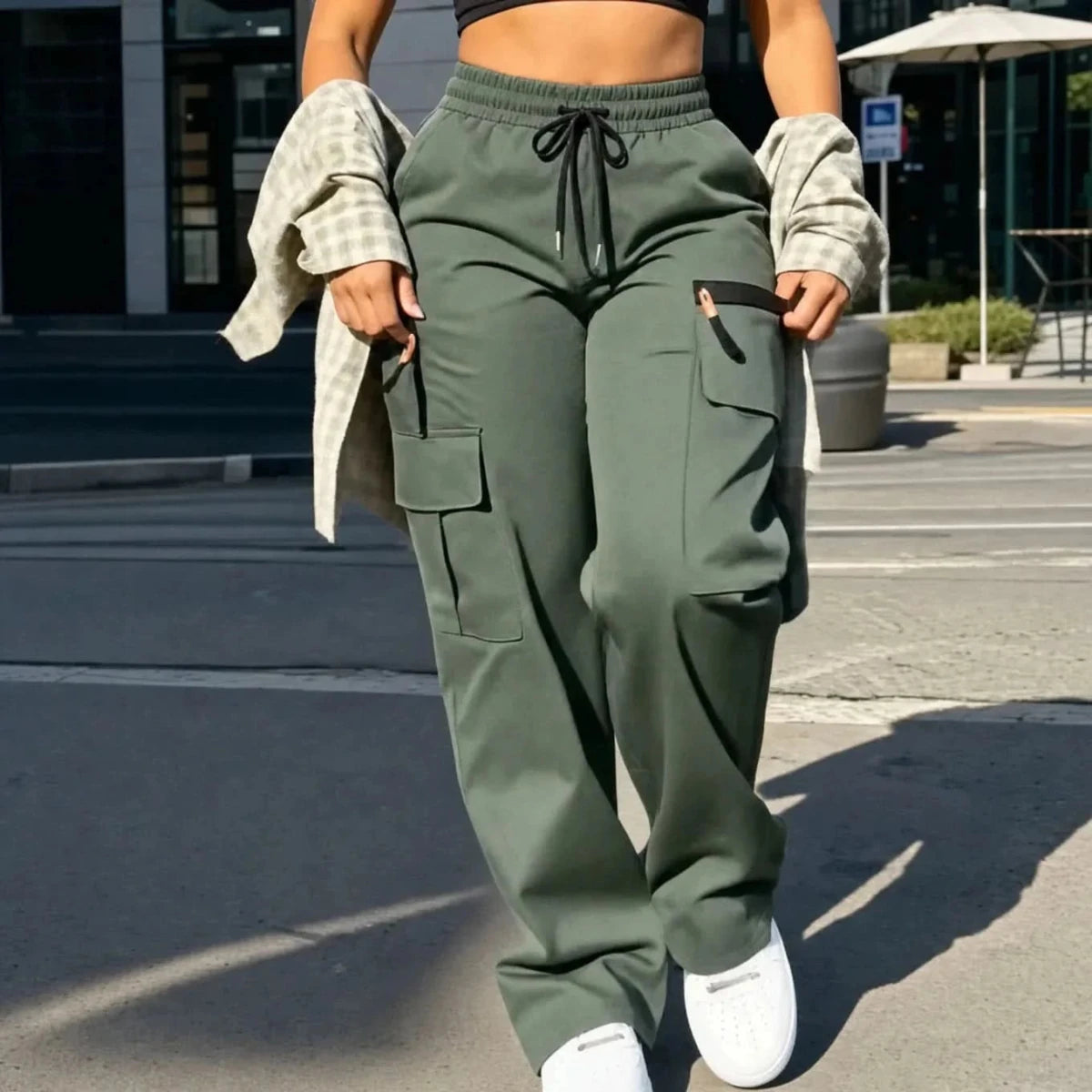 Piper | Women's High-Waisted Relaxed Cargo Trousers