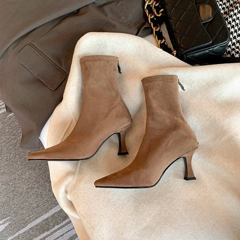 Harlow | Women's Pointed-Toe Block Heel Ankle Boots